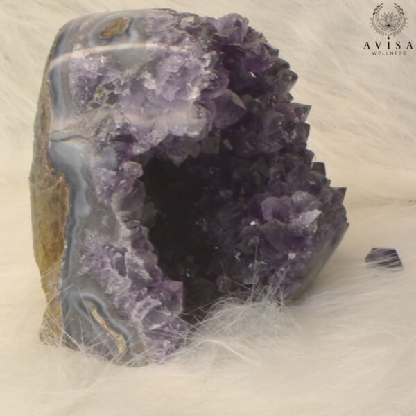 Amethyst Geode (1.6kgs) - Image 4