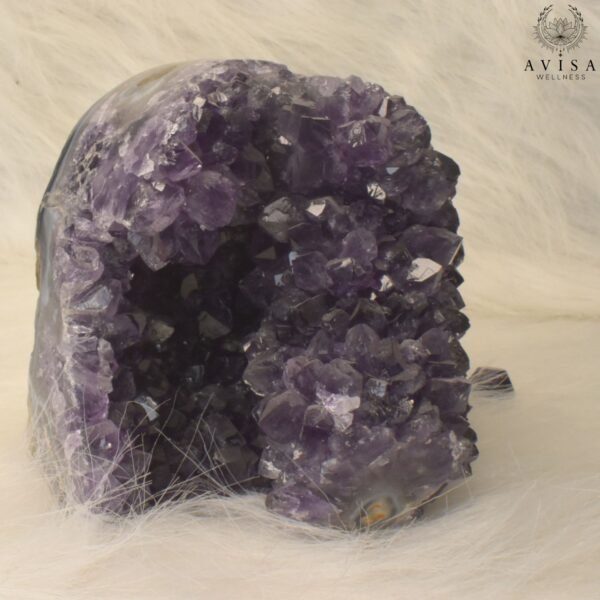 Amethyst Geode (1.6kgs) - Image 3